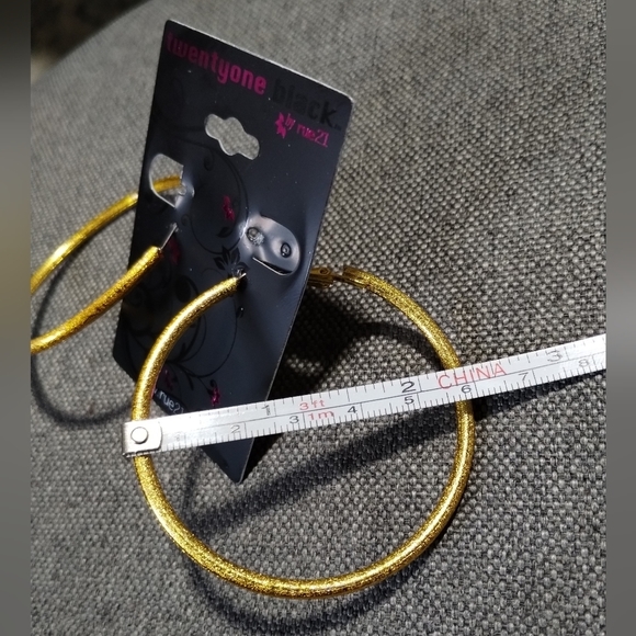 👜Gold sparkly hoop‎ earnings - #144 - Picture 8 of 8